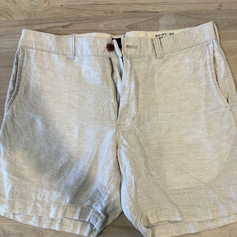 J. Crew Men's Shorts Waist - 33